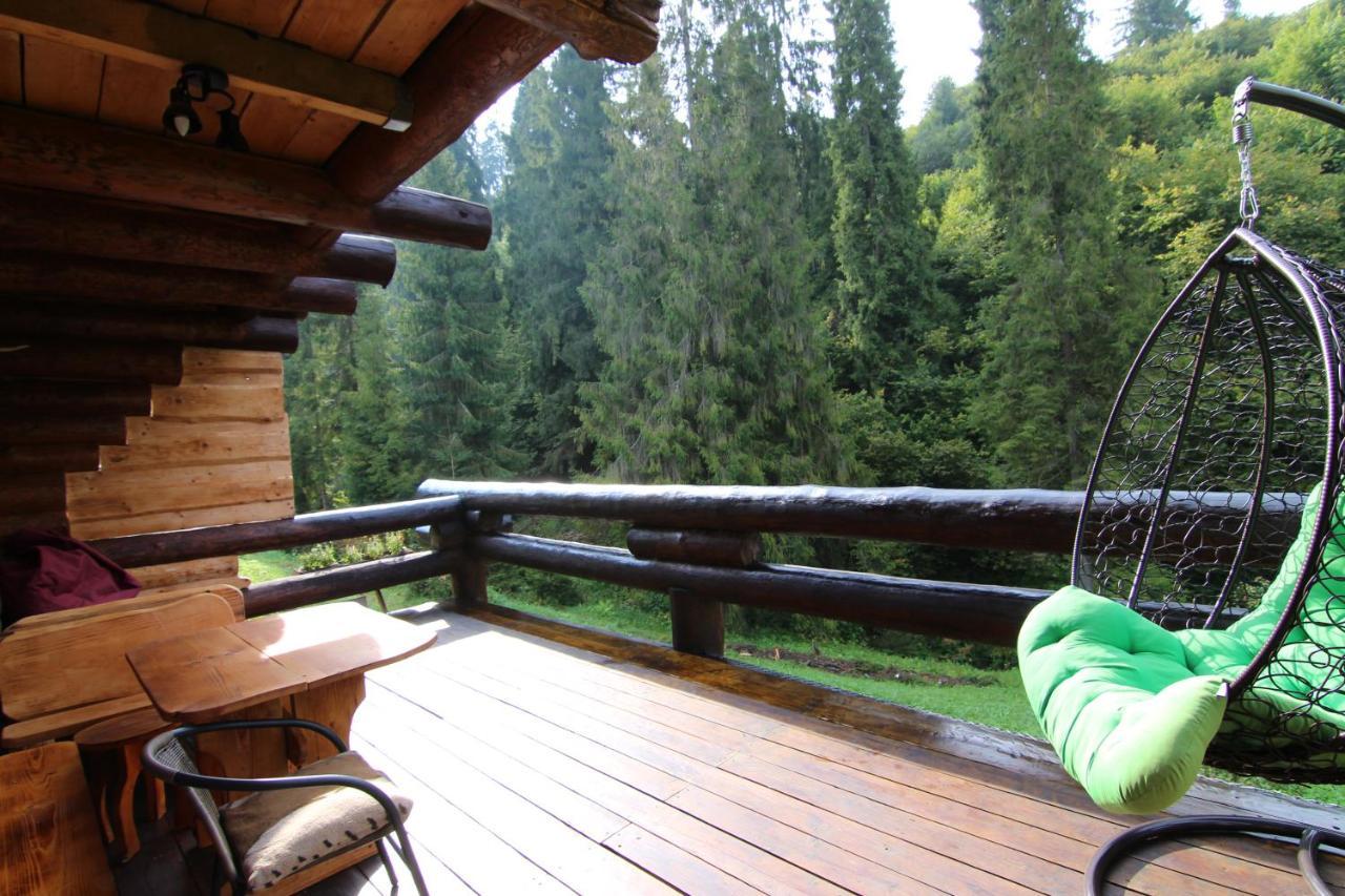 Bungalow In Mauntains With Chan Near The Forest سلافسكي المظهر الخارجي الصورة