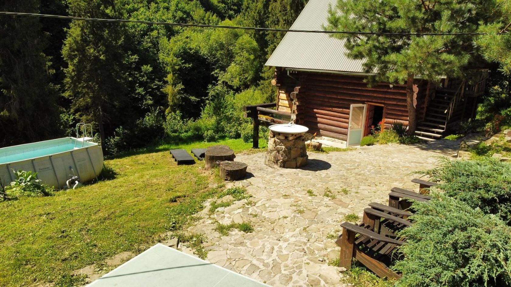 Bungalow In Mauntains With Chan Near The Forest سلافسكي المظهر الخارجي الصورة
